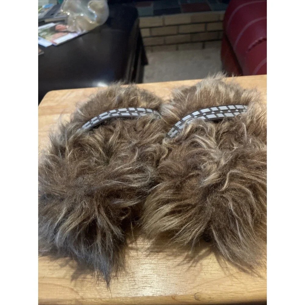 Star Wars Chewbacca Slippers Kids Sz XL 11-12 Brown Faux Fur Bandolier HT-904SW
